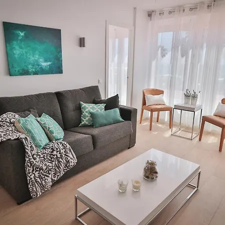 Piso Paseo Maritimo Apartment *